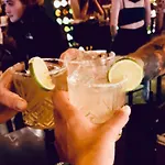 Goose & Gander Hotel *