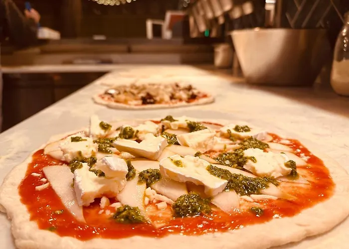 Отель Goose & Gander Даунингс