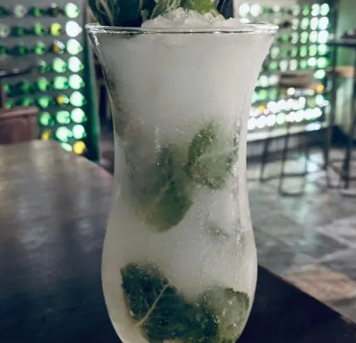 Goose & Gander Отель Даунингс