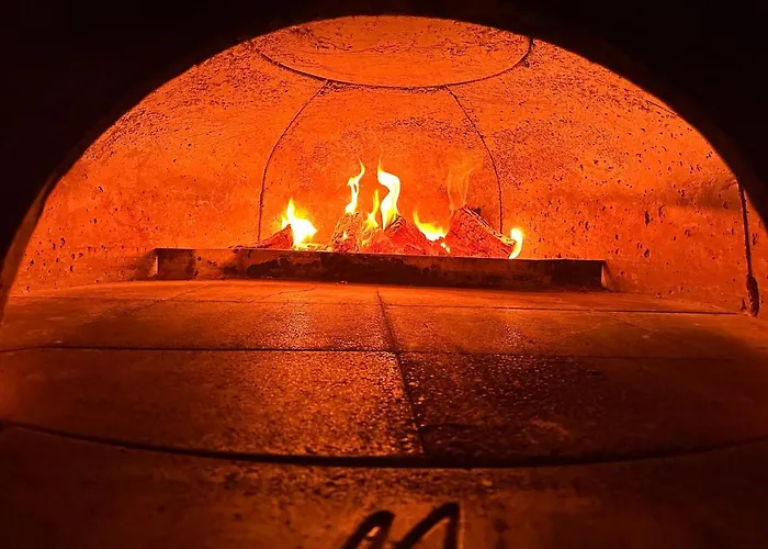 Goose & Gander Hotel