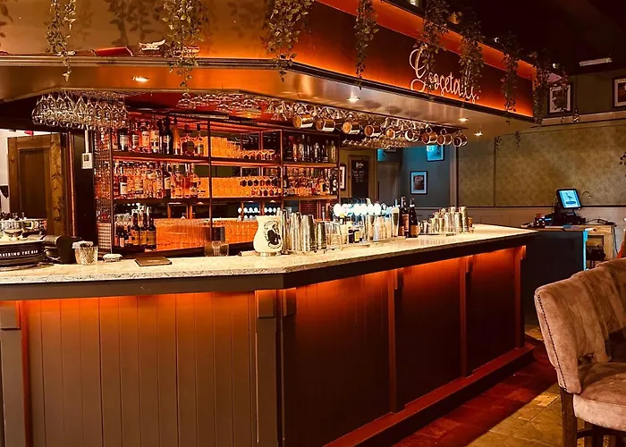 Goose & Gander * Downings